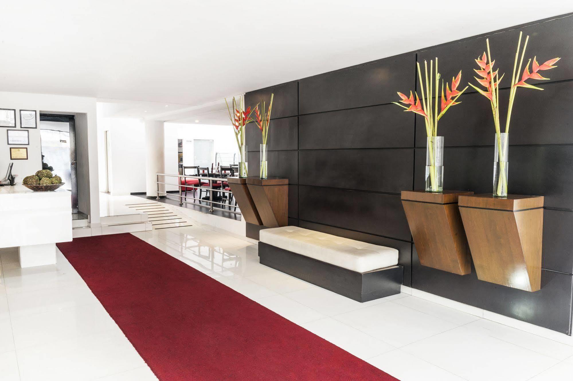 Hotel Bogota Virrey ภายนอก รูปภาพ